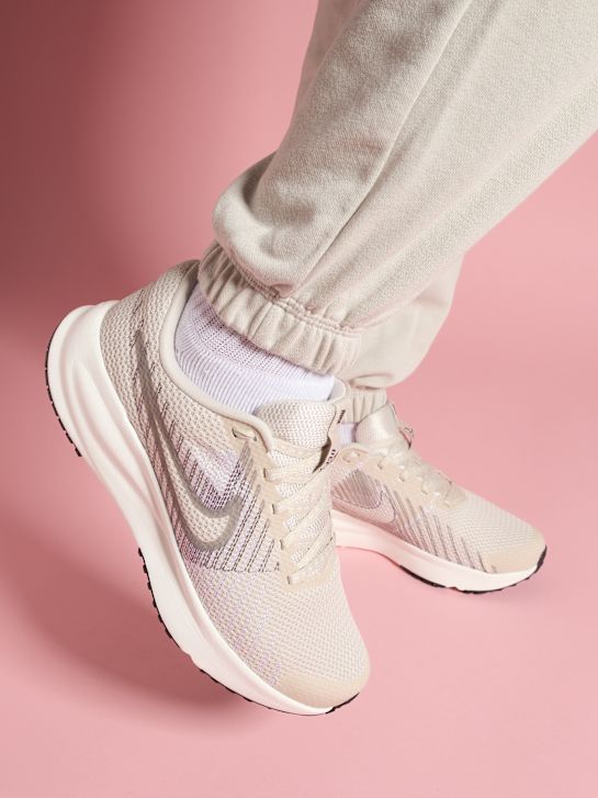 nike w defy run trainer cream ДЕЙХМАНН
